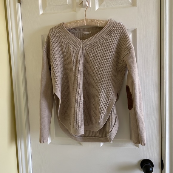 Tan knit midi/crop v neck sweater - Picture 2 of 3